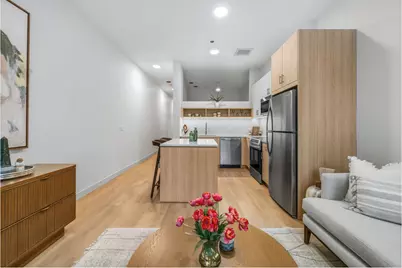 111 W Illinois Street #821, Chicago, IL 60654 - Photo 3