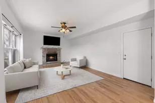 900 Chelsea Ct, Aurora, IL 60504 - Photo 17