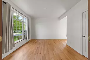 900 Chelsea Ct, Aurora, IL 60504 - Photo 5