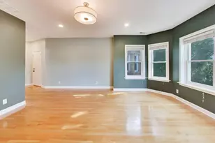4253 N Mozart St, Chicago, IL 60618 - Photo 11