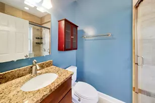 4253 N Mozart St, Chicago, IL 60618 - Photo 17