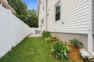 1514 E Grove St, Bloomington, IL 61701 - Photo 45