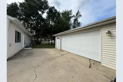 422 Haller Avenue, Romeoville, IL 60446 - Photo 5