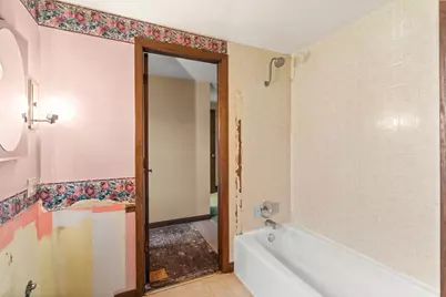 706 Old Indian Trail, Aurora, IL 60506 - Photo 29