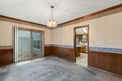 706 Old Indian Trail, Aurora, IL 60506 - Photo 13