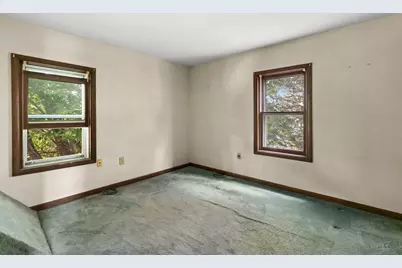 706 Old Indian Trail, Aurora, IL 60506 - Photo 21