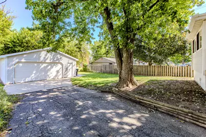 [Address not provided], Bloomington, IL 61701 - Photo 29