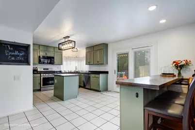 1301 Big Oak Trail, Aurora, IL 60506 - Photo 21