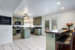 1301 Big Oak Trail, Aurora, IL 60506 - Photo 21