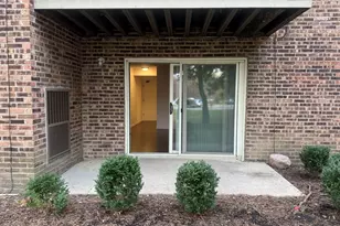 675 Grove Dr, Elk Grove Village, IL 60007 - Photo 13