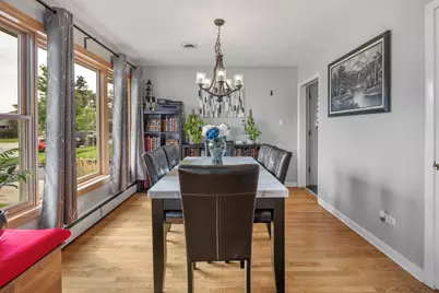 952 W Grant Drive, Des Plaines, IL 60016 - Photo 17