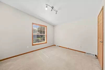 5631 Irving Boulevard, Machesney Park, IL 61115 - Photo 35