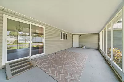 5631 Irving Boulevard, Machesney Park, IL 61115 - Photo 5