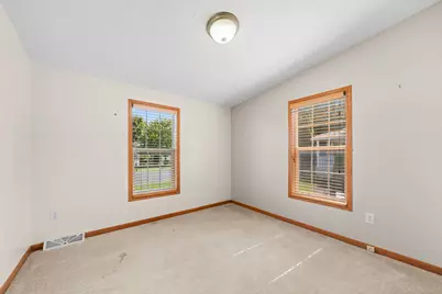 5631 Irving Boulevard, Machesney Park, IL 61115 - Photo 33