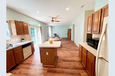 650 Glenbrook Road, Crystal Lake, IL 60012 - Photo 3