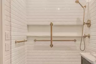 910 W Madison St, Chicago, IL 60607 - Photo 43