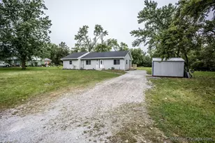 1514 Norfolk Ave, Crete, IL 60417 - Photo 67