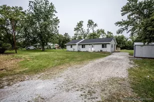 1514 Norfolk Ave, Crete, IL 60417 - Photo 65