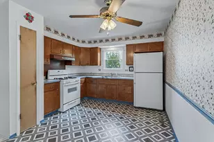 5809 Orange Ln, Oak Forest, IL 60452 - Photo 9