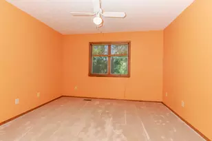 19780 Lakewood Dr, Bloomington, IL 61705 - Photo 21