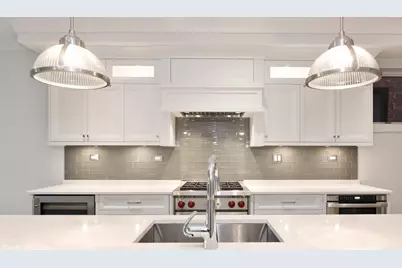 3533 N Wilton Avenue #2, Chicago, IL 60657 - Photo 3