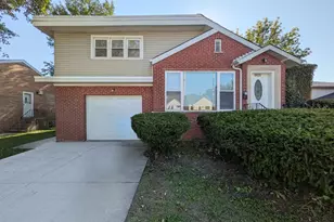 8825 S California Ave, Evergreen Park, IL 60805 - Photo 1