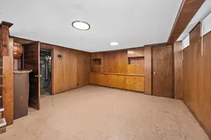 4720 Washington St, Skokie, IL 60076 - Photo 13