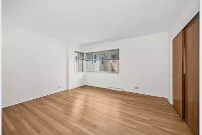 4720 Washington Street #C, Skokie, IL 60076 - Photo 9