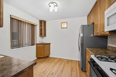 4720 Washington Street #C, Skokie, IL 60076 - Photo 5