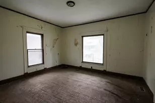 643 S Myrtle Ave, Kankakee, IL 60901 - Photo 13