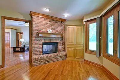 712 Brighton Drive, Sugar Grove, IL 60554 - Photo 21