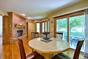 712 Brighton Dr, Sugar Grove, IL 60554 - Photo 19