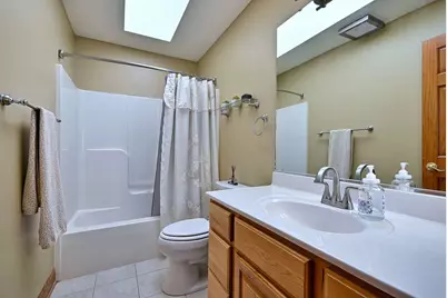 712 Brighton Drive, Sugar Grove, IL 60554 - Photo 33