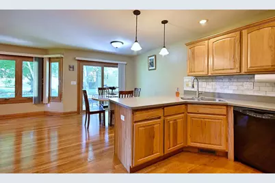 712 Brighton Drive, Sugar Grove, IL 60554 - Photo 23