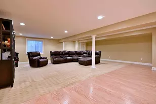 712 Brighton Dr, Sugar Grove, IL 60554 - Photo 41