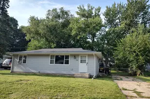 134 Bullard St, Poplar Grove, IL 61065 - Photo 1