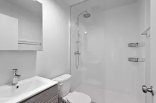 1325 W Wilson Ave, Chicago, IL 60640 - Photo 11