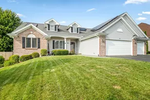 206 Starfire Rd, Poplar Grove, IL 61065 - Photo 5