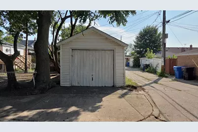 4961 W Winona Street, Chicago, IL 60630 - Photo 3