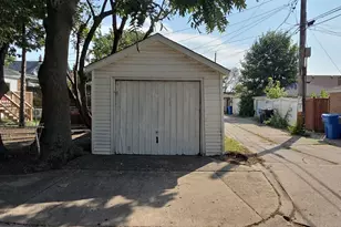 4961 W Winona St, Chicago, IL 60630 - Photo 3