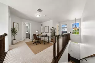 394 Jamestown Ct, Aurora, IL 60504 - Photo 9