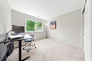 394 Jamestown Ct, Aurora, IL 60504 - Photo 13
