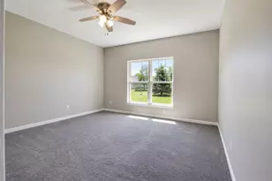 9278 Norris Dr, Hobart, IN 46342 - Photo 15