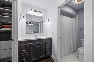 609 N Carlyle Ln, Arlington Heights, IL 60004 - Photo 27