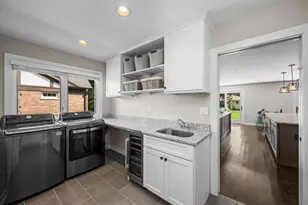 609 N Carlyle Ln, Arlington Heights, IL 60004 - Photo 23
