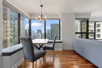 30 E Huron Street #2304, Chicago, IL 60611 - Photo 7