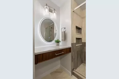 30 E Huron Street #2304, Chicago, IL 60611 - Photo 13