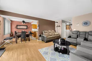 3963 Sandpiper Dr, Hanover Park, IL 60133 - Photo 3
