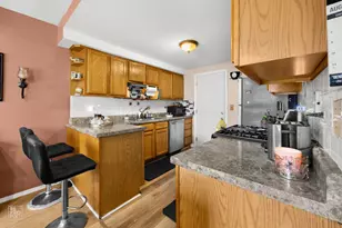 3963 Sandpiper Dr, Hanover Park, IL 60133 - Photo 5