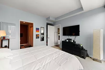 240 E Illinois Street #1802, Chicago, IL 60611 - Photo 5
